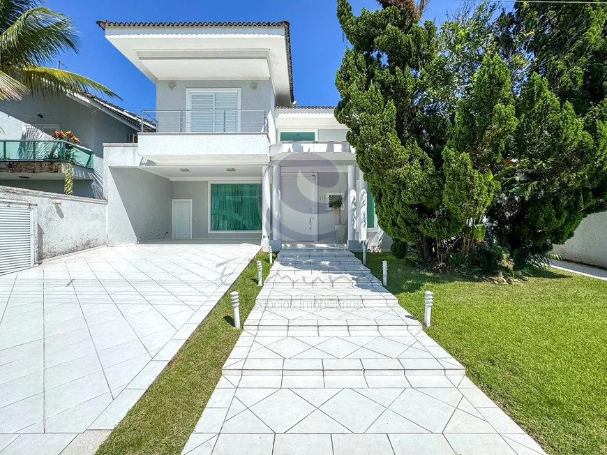 Foto 1 de Casa de Condomínio com 5 Quartos à venda, 450m² em Jardim Acapulco , Guarujá