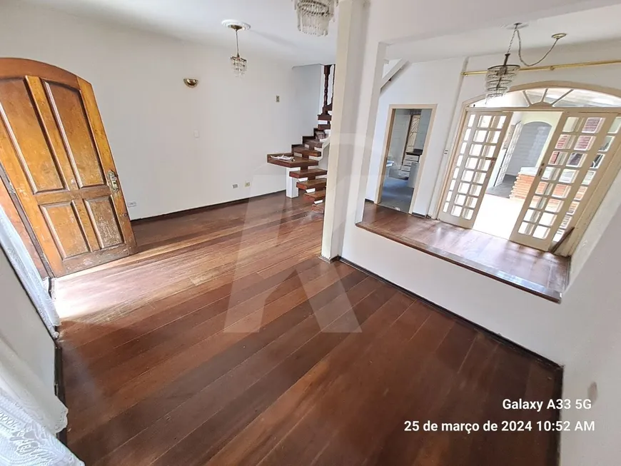 Foto 1 de Sobrado com 3 Quartos para alugar, 130m² em Parada Inglesa, São Paulo