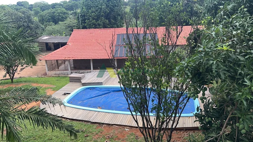 Foto 1 de Fazenda/Sítio com 5 Quartos à venda, 10000m² em Zona Rural, Aragoiânia