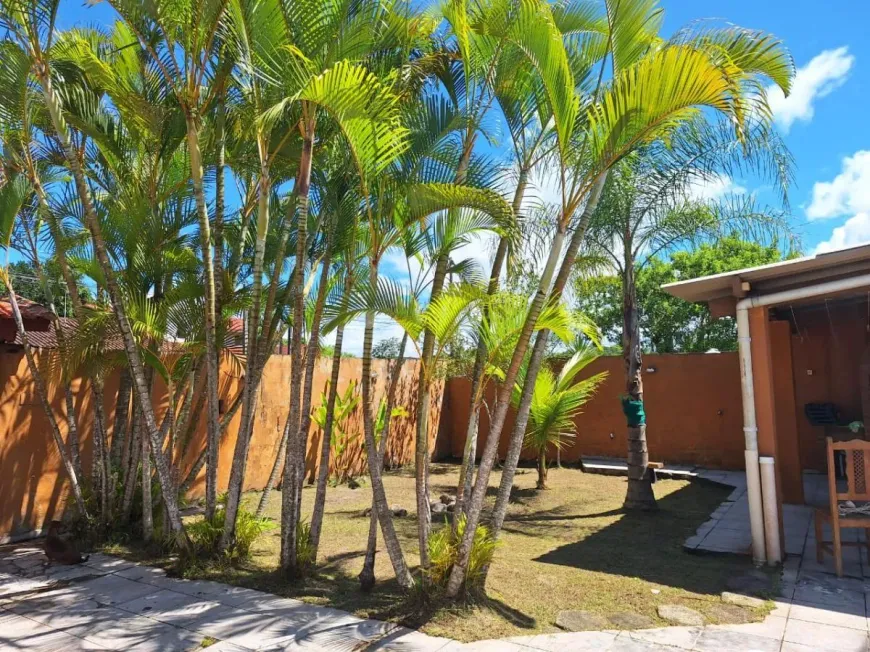 Foto 1 de Casa com 3 Quartos à venda, 250m² em Bopiranga, Itanhaém