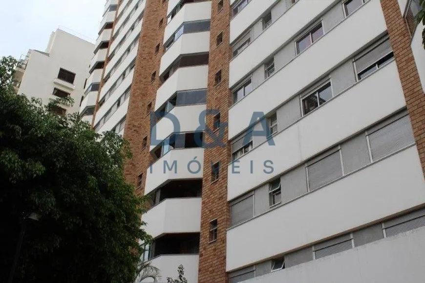 Foto 1 de Apartamento com 4 Quartos à venda, 188m² em Moema, São Paulo