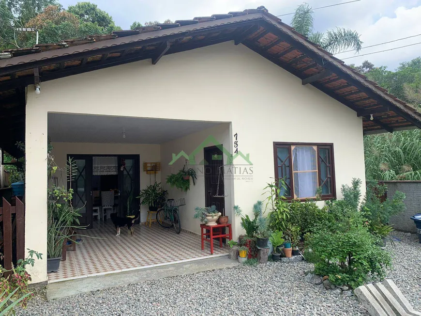 Foto 1 de Casa com 3 Quartos à venda, 80m² em Pinheiros, Balneário Barra do Sul