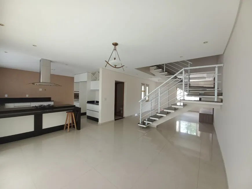 Foto 1 de Casa de Condomínio com 3 Quartos à venda, 227m² em Jardim Residencial Horizontes de Sorocaba, Sorocaba
