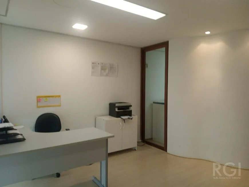 Foto 1 de Sala Comercial à venda, 98m² em Mont' Serrat, Porto Alegre