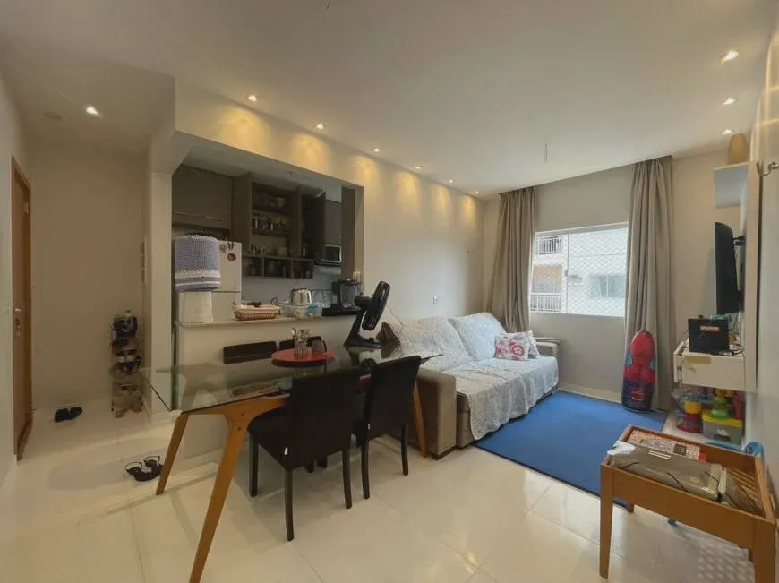 Foto 1 de Apartamento com 2 Quartos à venda, 69m² em Recreio Ipitanga, Lauro de Freitas