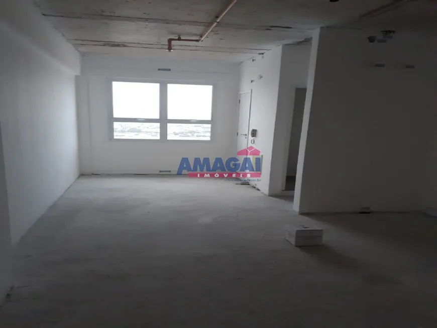 Foto 1 de Sala Comercial para alugar, 28m² em Centro, Jacareí