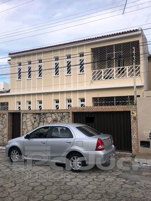 Foto 1 de Casa com 3 Quartos à venda, 216m² em Luzia, Aracaju