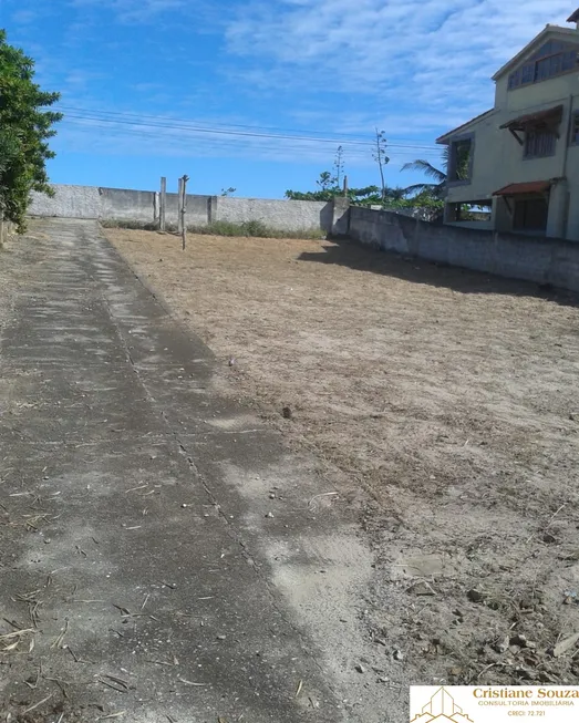 Foto 1 de Lote/Terreno à venda, 900m² em Barra Nova, Saquarema