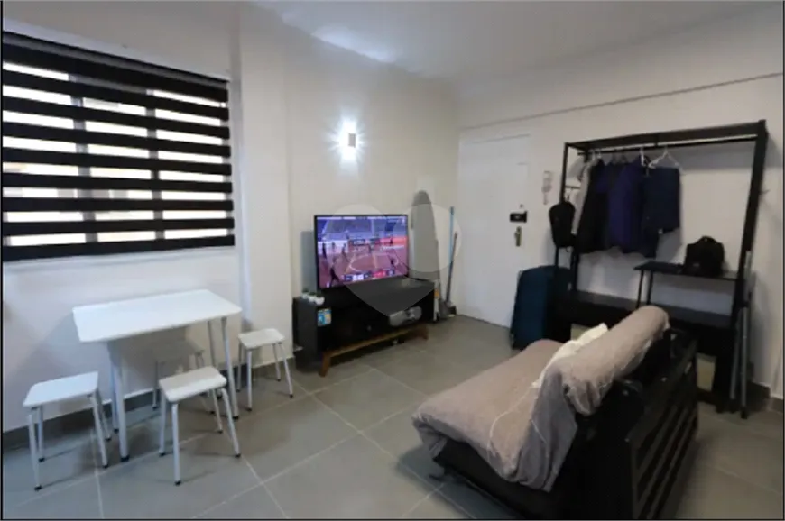 Foto 1 de Apartamento com 1 Quarto à venda, 24m² em Liberdade, São Paulo