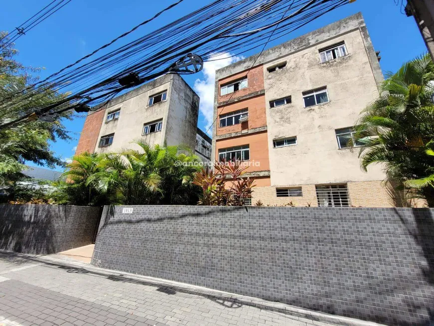 Foto 1 de Apartamento com 2 Quartos para alugar, 69m² em Boa Vista, Recife