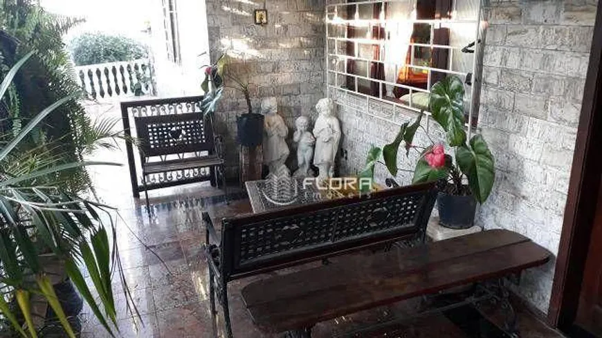 Foto 1 de Casa com 5 Quartos à venda, 200m² em Piratininga, Niterói