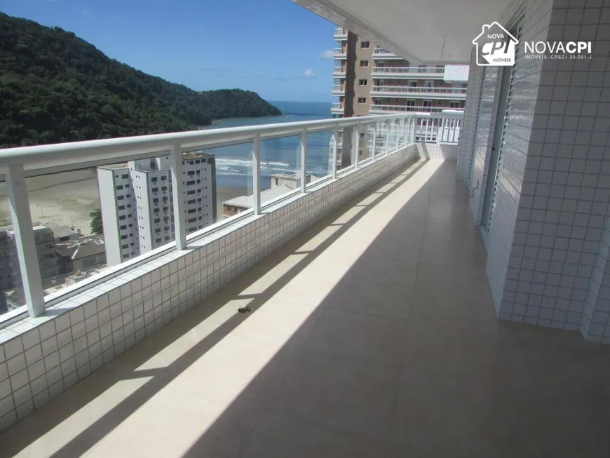 Foto 1 de Apartamento com 3 Quartos à venda, 144m² em Canto do Forte, Praia Grande