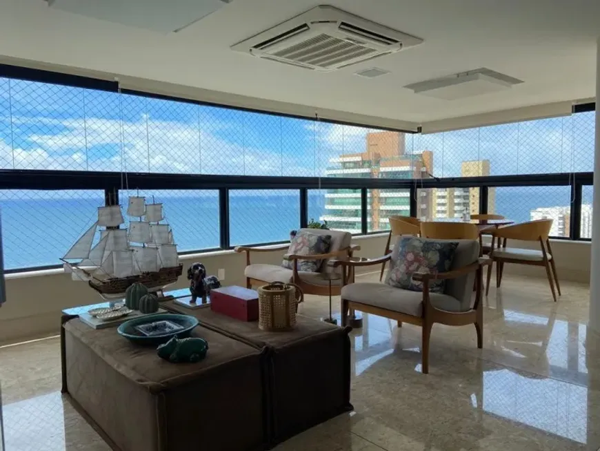 Foto 1 de Apartamento com 4 Quartos à venda, 234m² em Ondina, Salvador