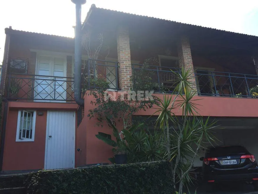 Foto 1 de Casa com 3 Quartos à venda, 221m² em Badu, Niterói