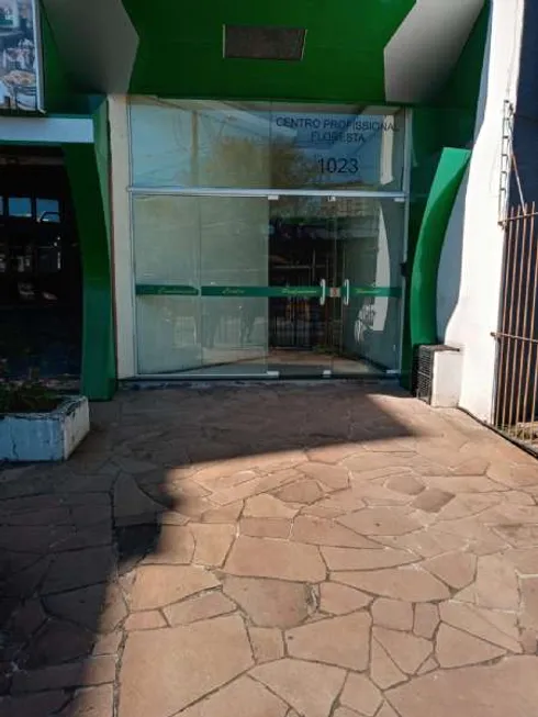 Foto 1 de Sala Comercial à venda, 33m² em Floresta, Porto Alegre