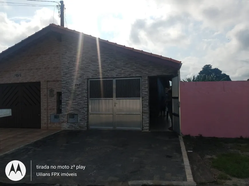 Foto 1 de Casa com 2 Quartos à venda, 108m² em UMUARAMA, Itanhaém