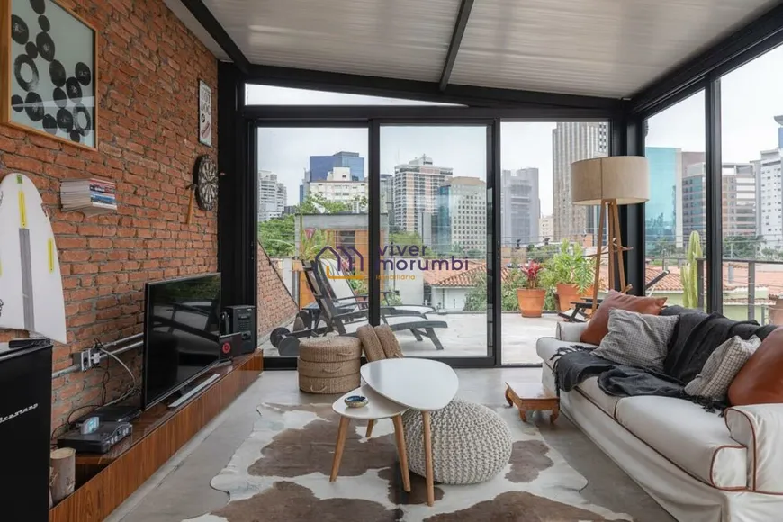 Foto 1 de Casa com 3 Quartos à venda, 277m² em Vila Nova Conceição, São Paulo