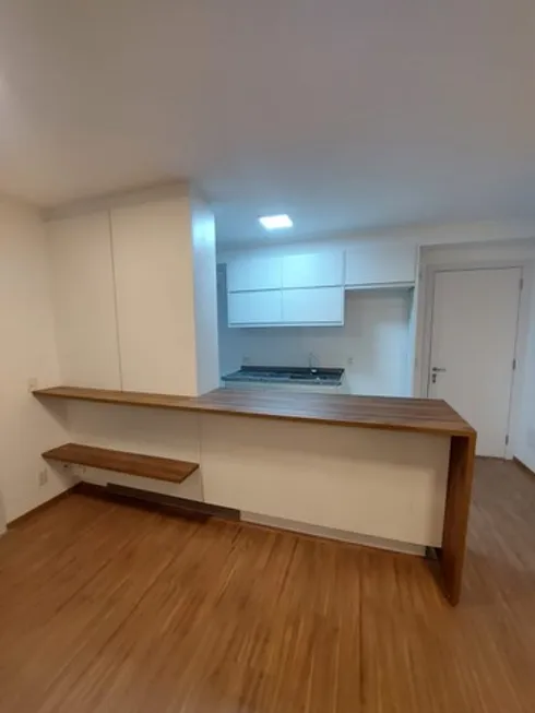 Foto 1 de Apartamento com 3 Quartos à venda, 70m² em Parque São Domingos, São Paulo