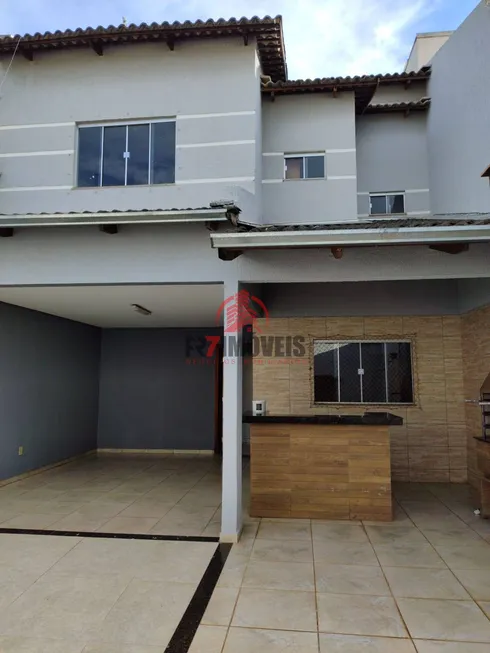 Foto 1 de Sobrado com 3 Quartos à venda, 120m² em Setor Morada do Sol, Goiânia