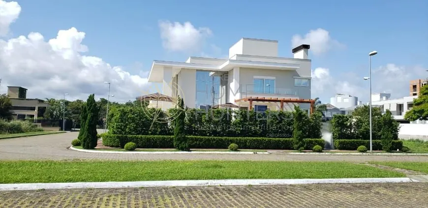 Foto 1 de Casa com 5 Quartos para venda ou aluguel, 500m² em Jurerê Internacional, Florianópolis