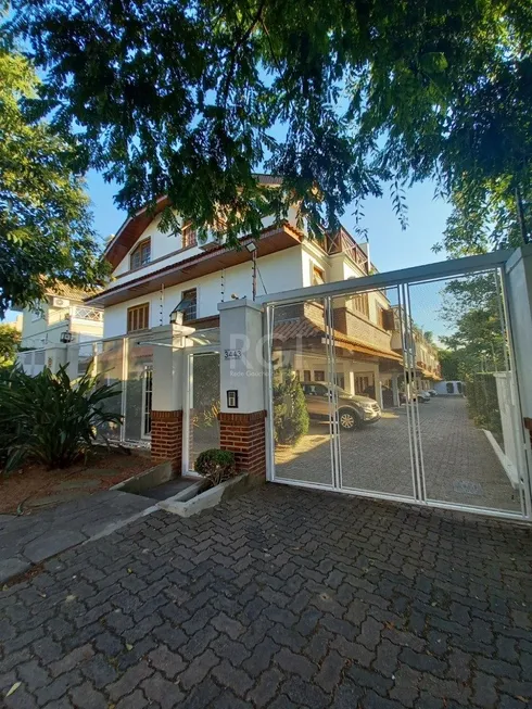 Foto 1 de Casa de Condomínio com 3 Quartos à venda, 137m² em Ipanema, Porto Alegre