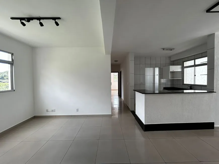 Foto 1 de Apartamento com 3 Quartos à venda, 80m² em Europa, Contagem