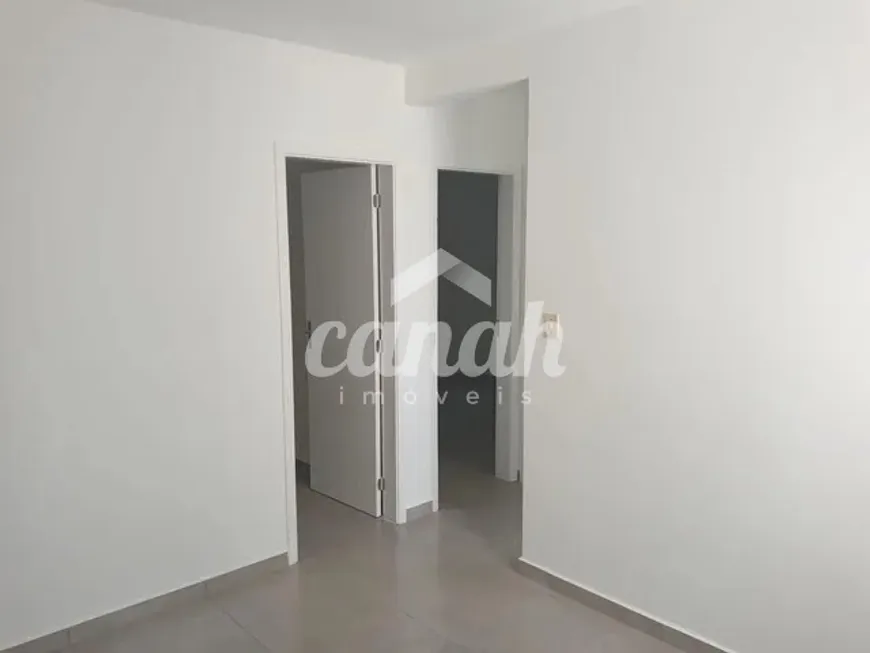 Foto 1 de Apartamento com 2 Quartos à venda, 42m² em Vila Pompeia, Ribeirão Preto