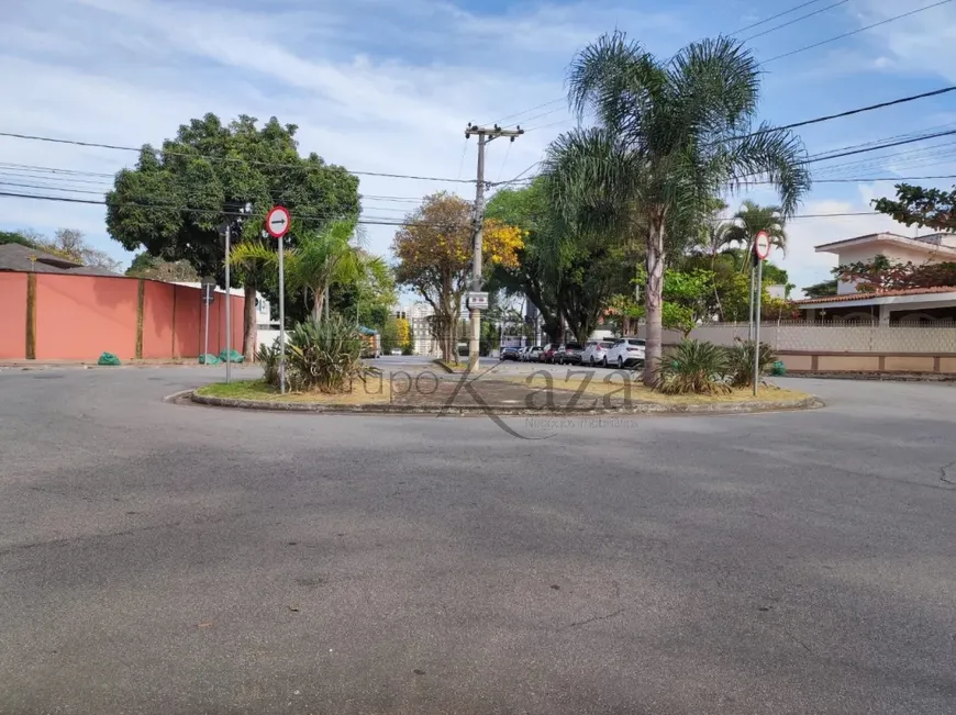 Foto 1 de Casa com 3 Quartos à venda, 500m² em Jardim Esplanada, São José dos Campos