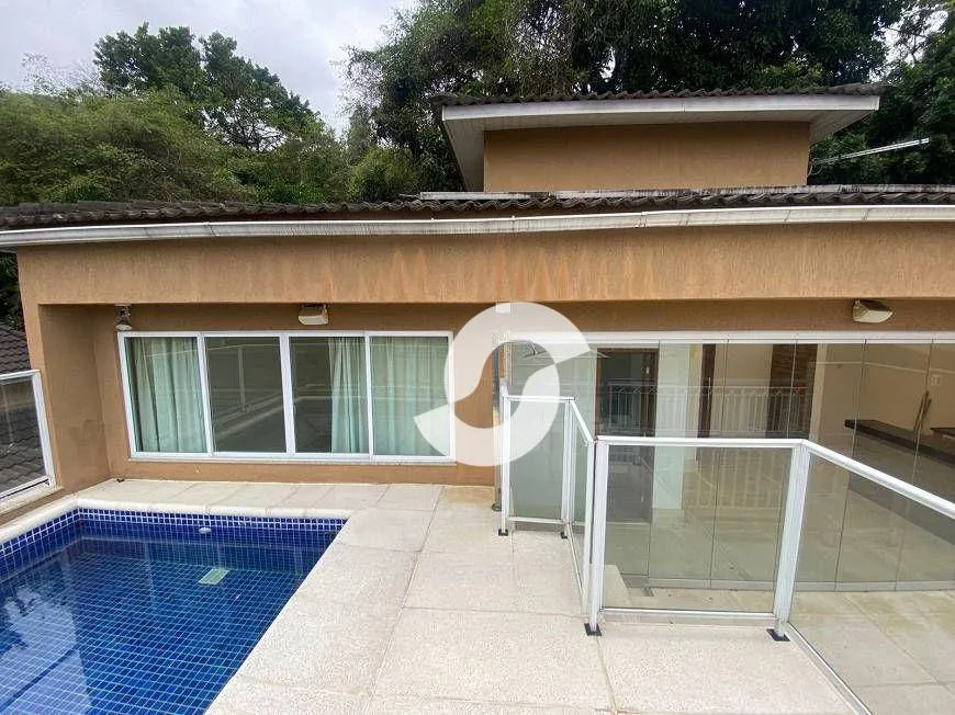 Foto 1 de Casa com 4 Quartos à venda, 240m² em São Francisco, Niterói