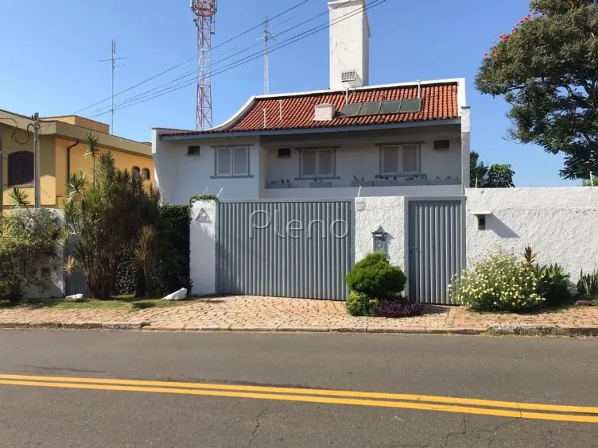 Foto 1 de Sobrado com 3 Quartos à venda, 415m² em Vila Brandina, Campinas