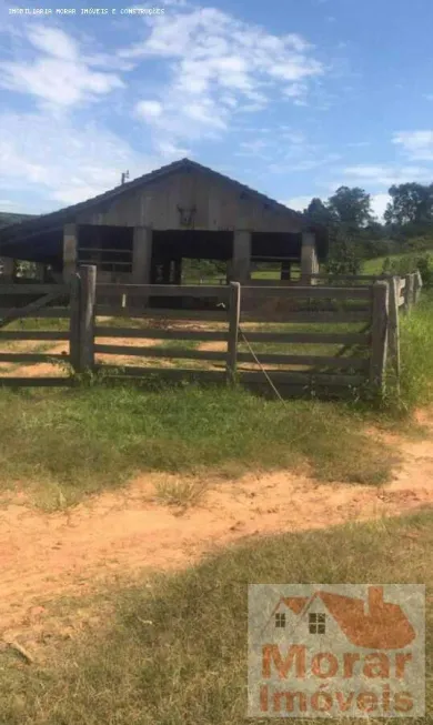 Foto 1 de Fazenda/Sítio à venda, 200m² em , São Pedro da União