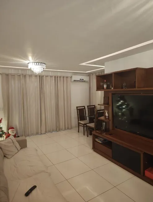 Foto 1 de Casa com 3 Quartos à venda, 116m² em Taquara, Rio de Janeiro