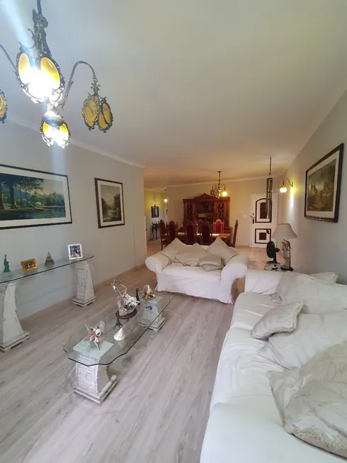 Foto 1 de Apartamento com 3 Quartos à venda, 162m² em Gonzaga, Santos