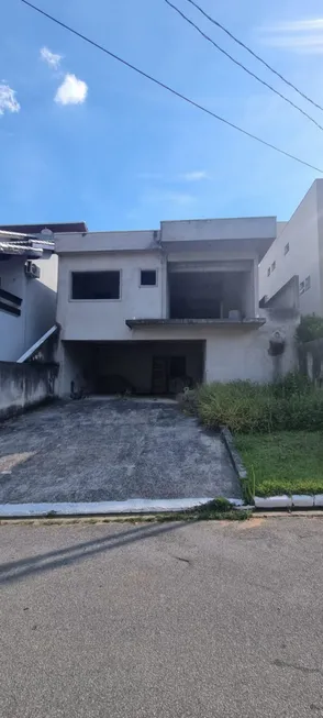Foto 1 de Casa de Condomínio com 3 Quartos à venda, 230m² em Parque Nova Jandira, Jandira