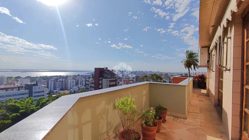 Foto 1 de Cobertura com 3 Quartos à venda, 234m² em Menino Deus, Porto Alegre