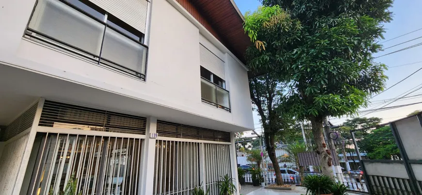 Foto 1 de Casa com 4 Quartos à venda, 550m² em Sumaré, São Paulo