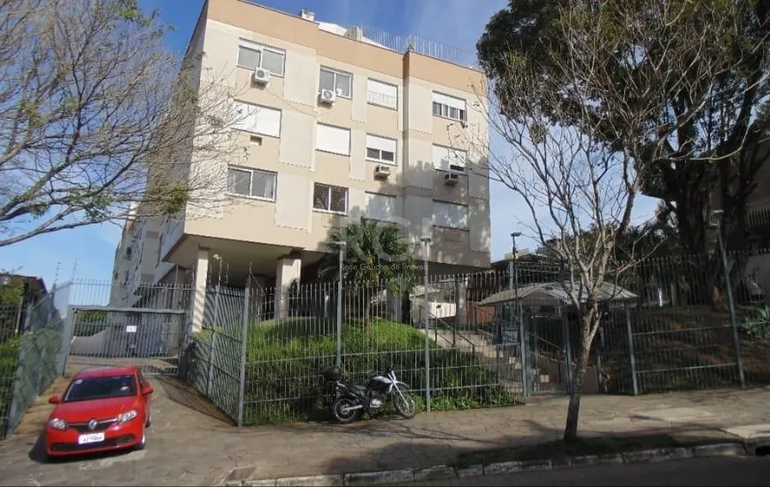 Foto 1 de Apartamento com 2 Quartos à venda, 60m² em Medianeira, Porto Alegre