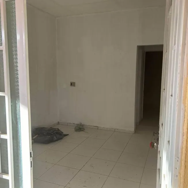 Foto 1 de Casa com 1 Quarto à venda, 40m² em Liberdade, Salvador