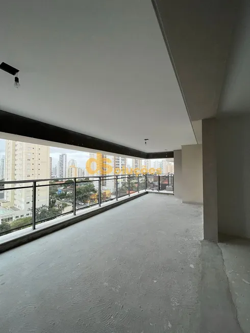 Foto 1 de Apartamento com 4 Quartos à venda, 167m² em Vila Romana, São Paulo