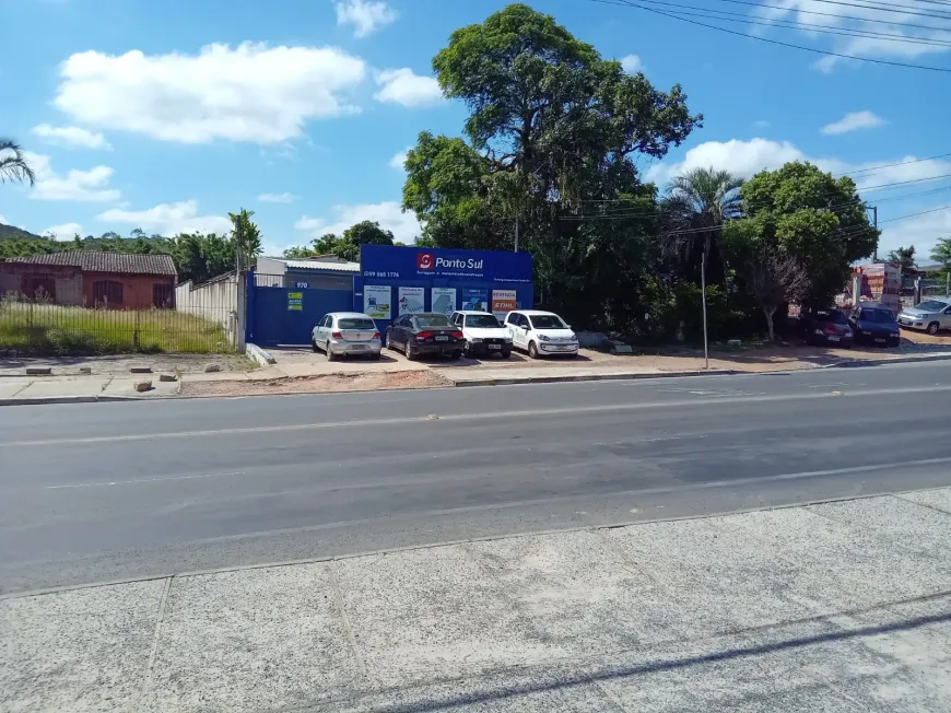 Foto 1 de Lote/Terreno para alugar, 700m² em Vila Nova, Porto Alegre