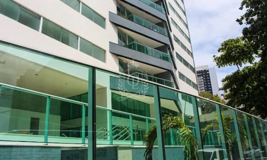 Foto 1 de Apartamento com 4 Quartos à venda, 152m² em Boa Viagem, Recife