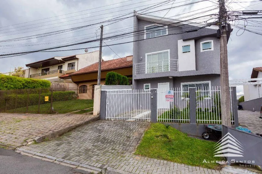 Foto 1 de Casa com 3 Quartos à venda, 227m² em Pilarzinho, Curitiba