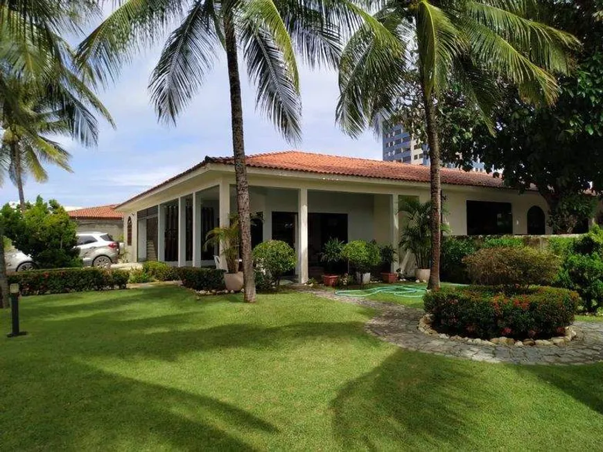 Foto 1 de Casa com 3 Quartos à venda, 427m² em Coroa do Meio, Aracaju