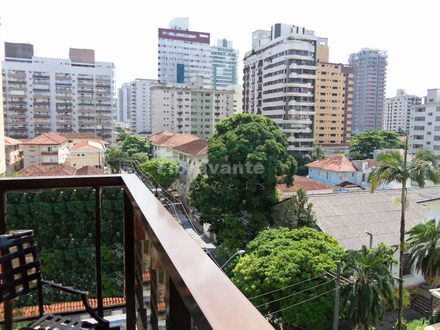 Foto 1 de Apartamento com 4 Quartos para venda ou aluguel, 200m² em Gonzaga, Santos