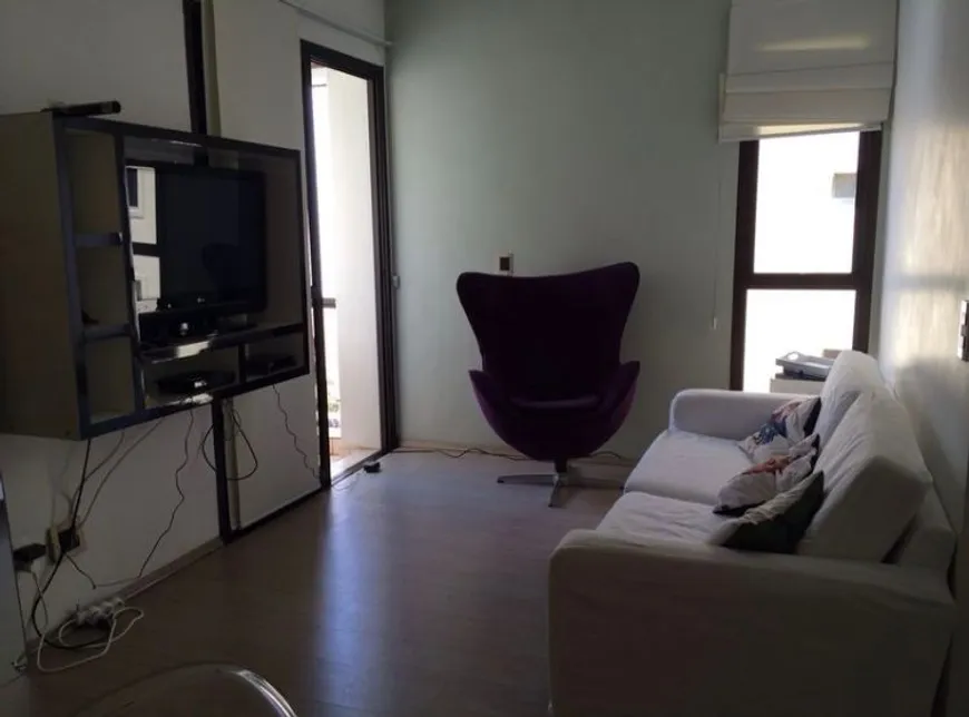 Foto 1 de Apartamento com 1 Quarto à venda, 50m² em Moema, São Paulo