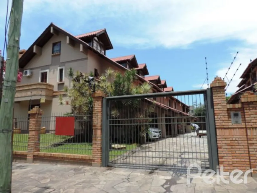 Foto 1 de Casa de Condomínio com 3 Quartos à venda, 194m² em Vila Assunção, Porto Alegre