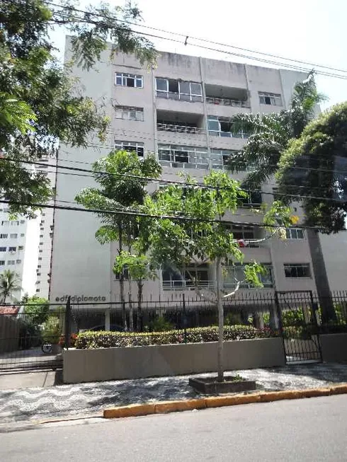 Foto 1 de Apartamento com 3 Quartos à venda, 136m² em Espinheiro, Recife