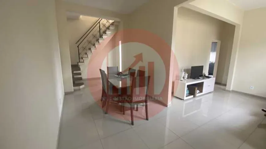 Foto 1 de Casa com 4 Quartos à venda, 160m² em Grajaú, Rio de Janeiro