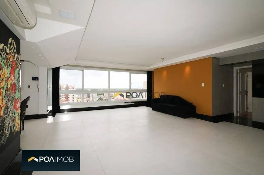 Foto 1 de Apartamento com 3 Quartos para alugar, 133m² em Moinhos de Vento, Porto Alegre