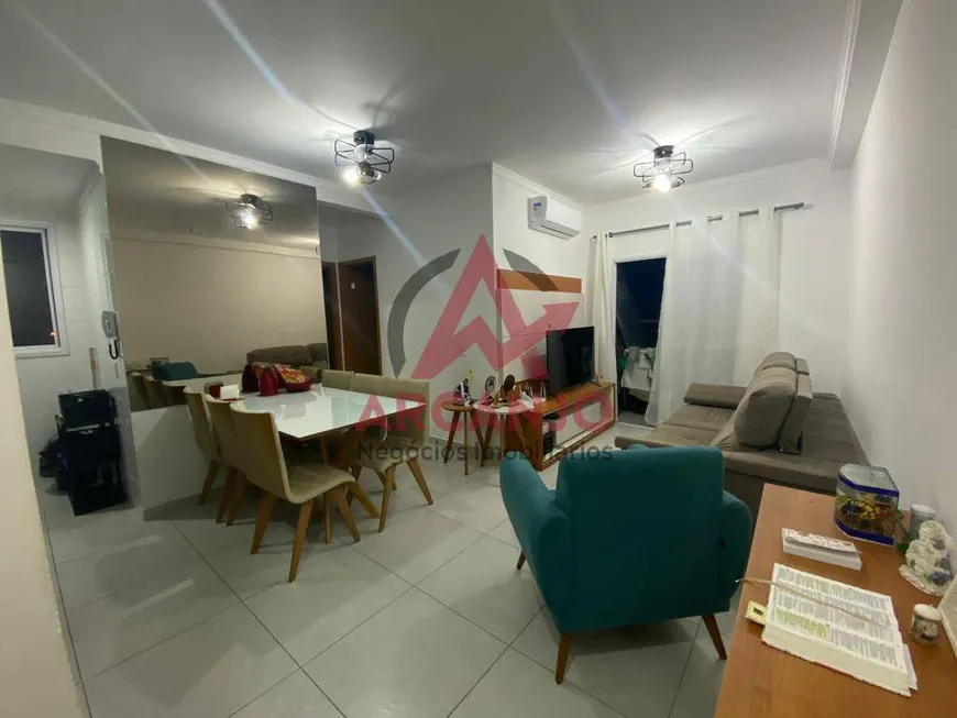 Foto 1 de Apartamento com 2 Quartos à venda, 60m² em Centro, Ubatuba